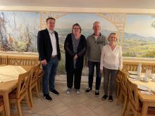 Gästeeehrung Wellness-Ferienwohnungen Zellertalblick Deharde