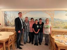 Gästeeehrung Wellness-Ferienwohnungen Zellertalblick Krauß